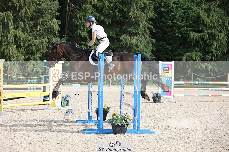 230908-152320-02462 - Cls 8 Snr 1.05m Open