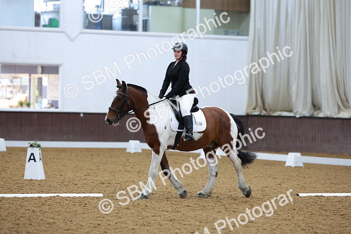 SBM_000163 - Class 2 - Intro 3 Championship - 8.51-9.47
