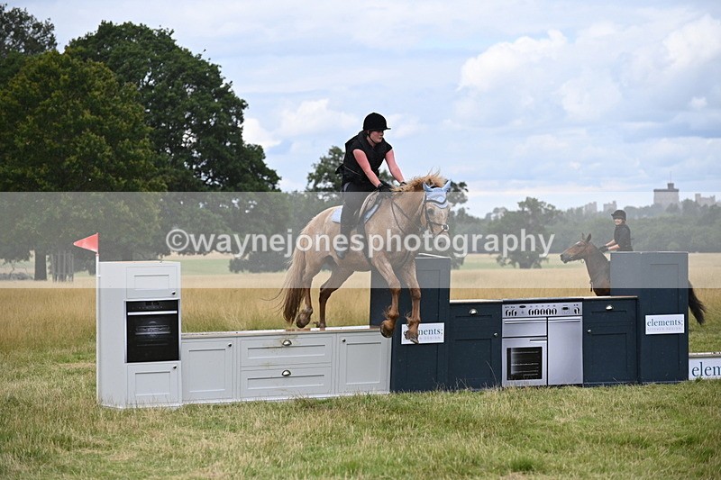 WJ6_5668 - Time at Jump 14:42 to 15:23