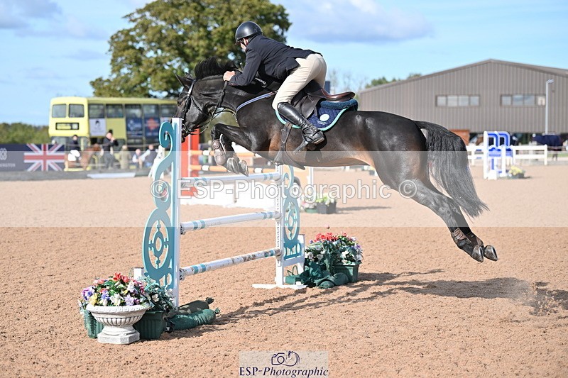 231015A-135534-08465 - Cls 31 Blue Chip Grade B & C Champ Quali
