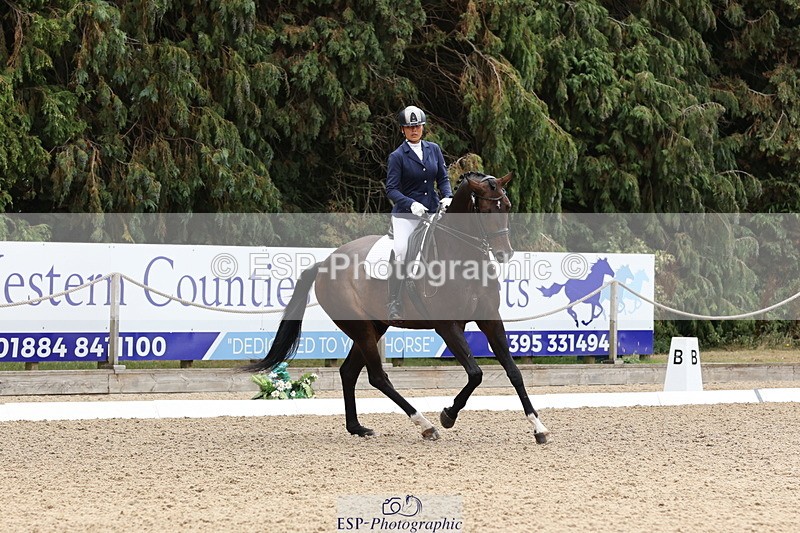 250809A-110119-03051 - 020-Scarlett.LaiFairfax.111