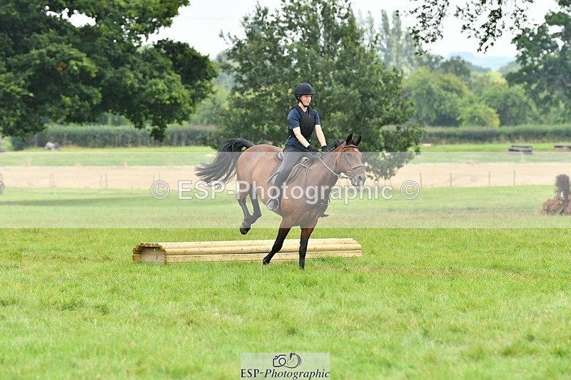 230817-131240-00843 - Theo's 1st Group - XC