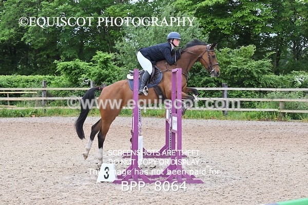 BPP_8064 - CLASS 11 SUN Senior BritiNovice/ 90cm Open
