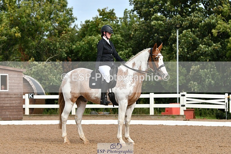 250906-100216-00549 - 090-Isabel.LawsonIn.the.pink