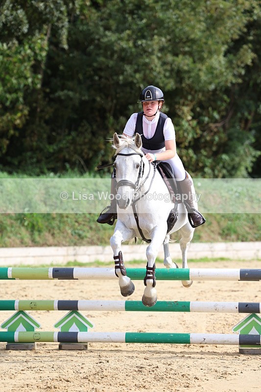 3E7A4872 - Class 13: Pony British Novice/80cm open