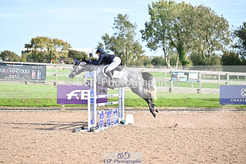 251001-144300-00485 - Cls 6 Foxhunter and 1.20m Open