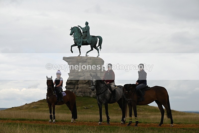 DSC_7511 - Time at Statue 13:16 to 13:52