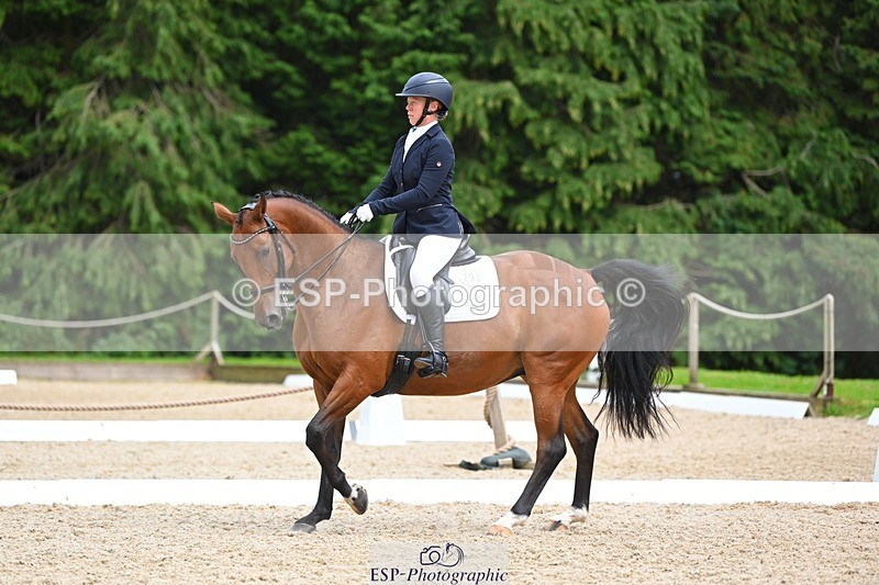 230813-172502-08659 - Cls 14 Medium Silver 16.45 to End