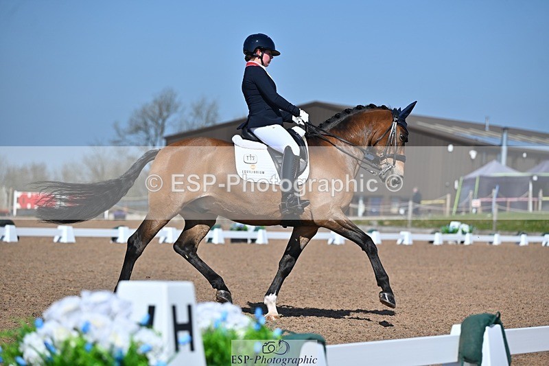 250405-105835-10068 - 115-Isla.Sully-Vagabond.De.Massa