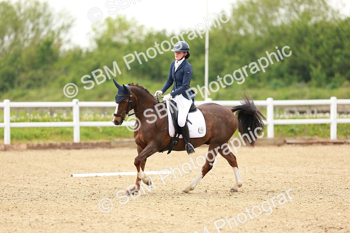 SBM_004999 - Class 15 - Novice 5