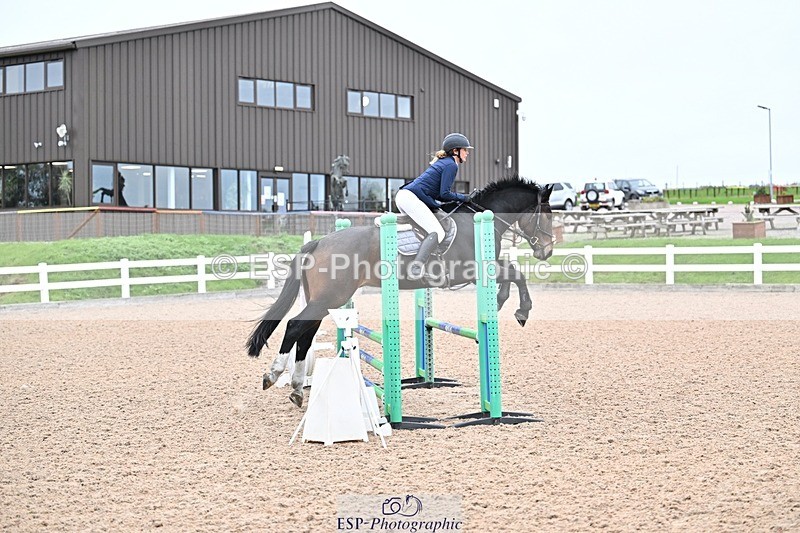 251015-100539-00022 - Clear Round