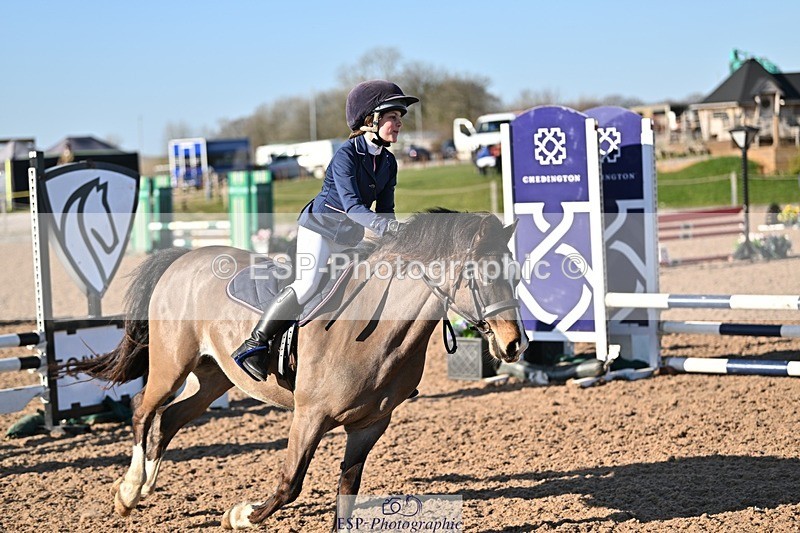 250401-172309-00393 - 70cm classes