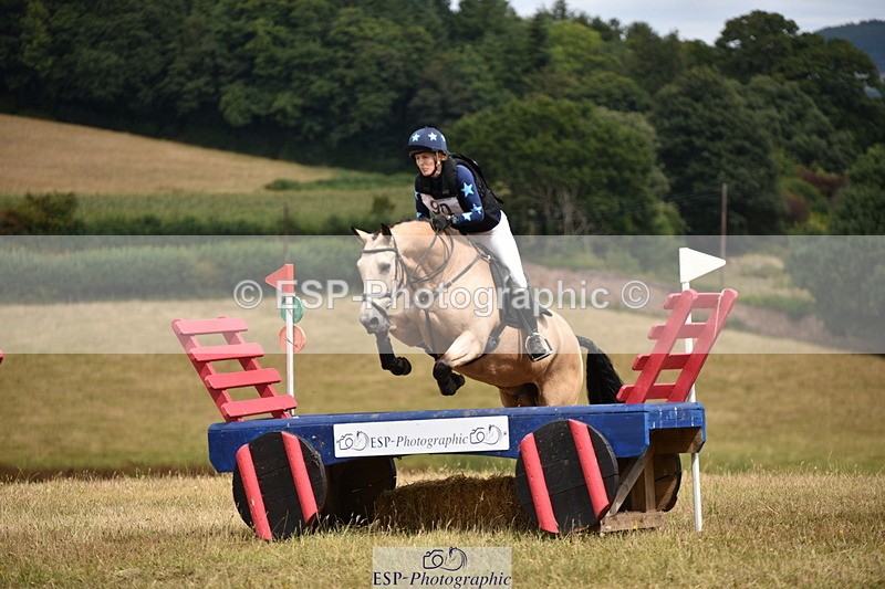 250802A-135110-04609 - B-090-Kate.Markham-SEYCHELLES.SILVER