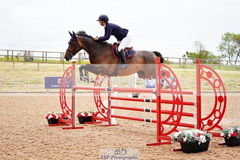 240524A-100230-02652 - Cls 13 Snr 1.05m and 1.10m