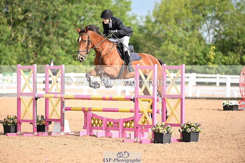 240802A-091018-03321 - Cls 21 A&B Brit Nov & 90cm Open