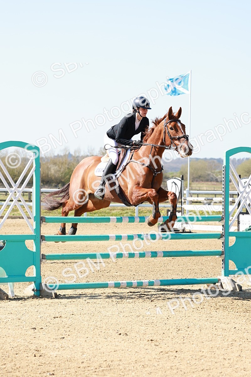 SBM_004512 - Class 17 - Senior Newcomers - 1.10m