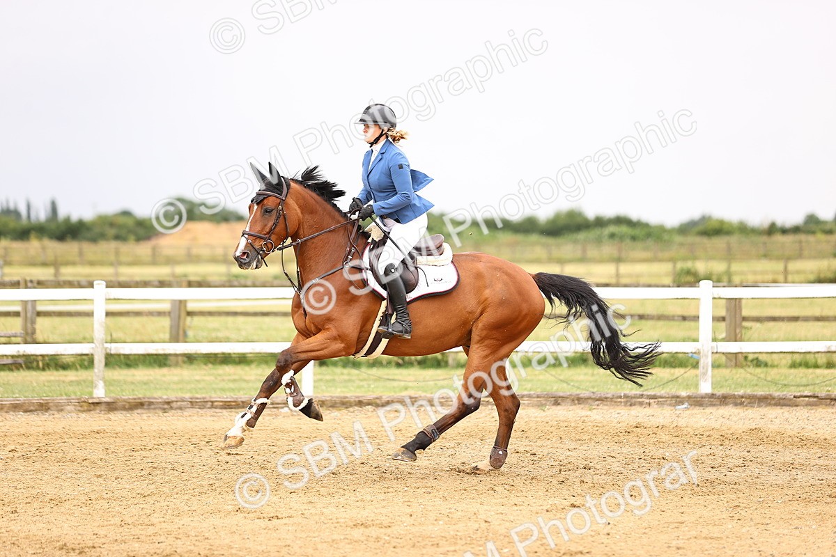 SBM_003099 - Class 21 - Senior Newcomers - 1.10m