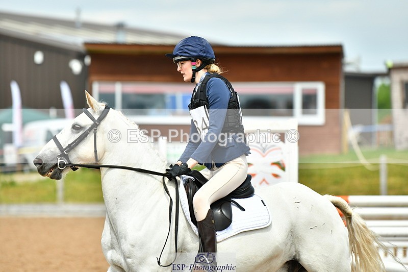 230617B-124805-00336 - SJ 12.30 to End