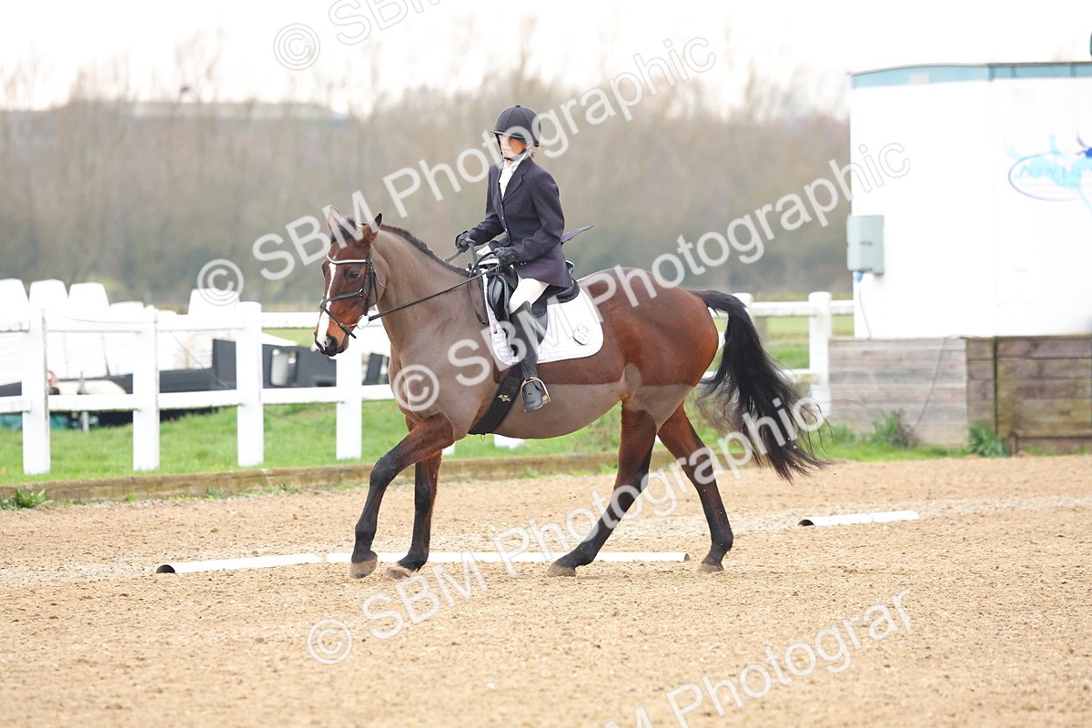 SBM_001369 - Class 8-11 - Novice 2 - Elementary 2