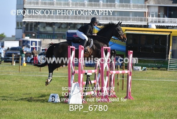 BPP_6780 - CLASS 1 Senior Newcomers/ 1.10m Open