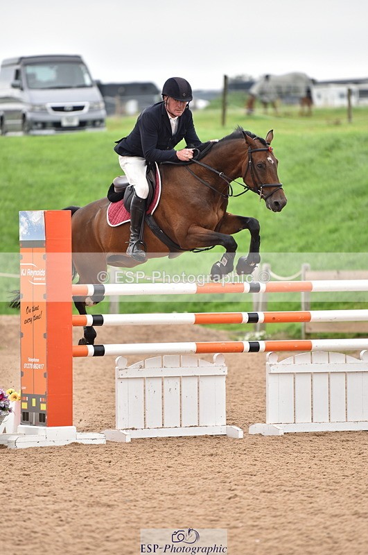 230810A-152302-01400 - Cls 11 1.30m Open