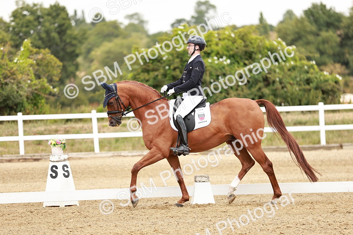 SBM_003624 - Class 7 - Advanced Medium 6 Gold - 13.16-14.36