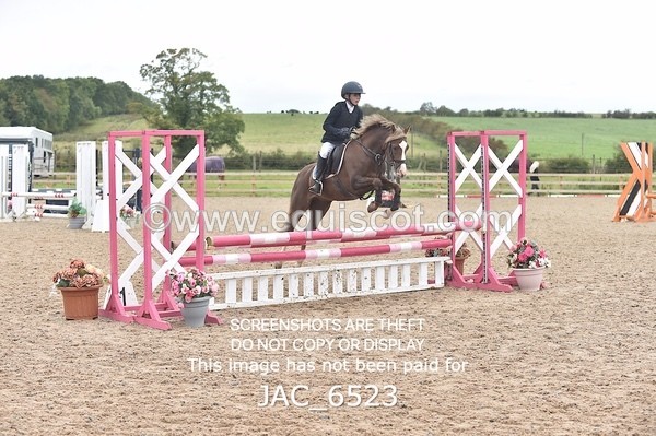 JAC_6523 - CLASS 14 SUN Stepping Stones 128/ 138cms Handicap