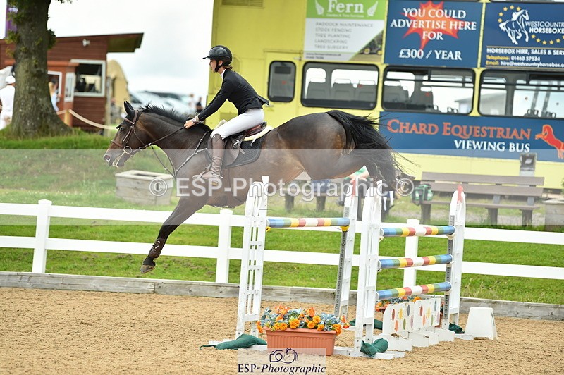 230720A-135712-03247 - Cls 21, 1 Star Gold 1.30m