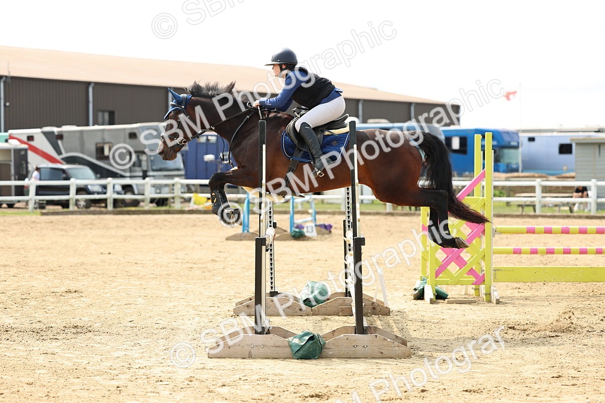 SBM_004437 - Class 16 - Senior British Novice - 90cm