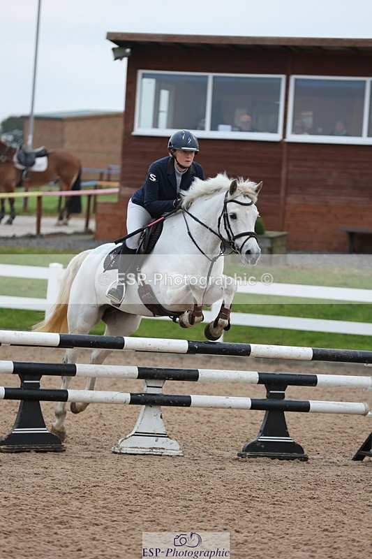 241101A-081220-00106 - FRI Cls 2 British Novice and 90cm Open