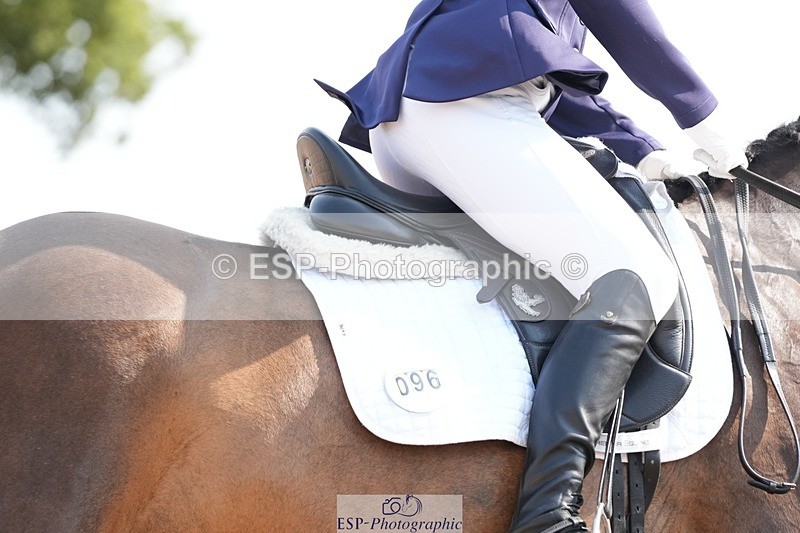 250817-105957-08447 - 096-Louisa.ChattingFirst.Mohican.II