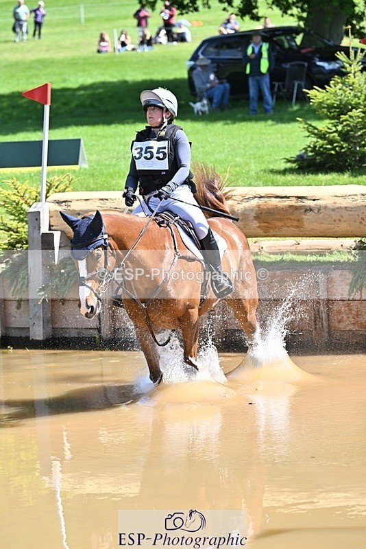 240525-112909-12356 - 355-GLOBAL_EXOTIC-Jemima_Stratton