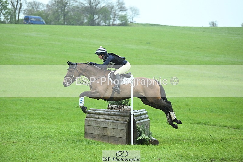 250418-140557-04913 - 212-Lucy.Lloyd-WATERNISH.BRIDLE.LANE