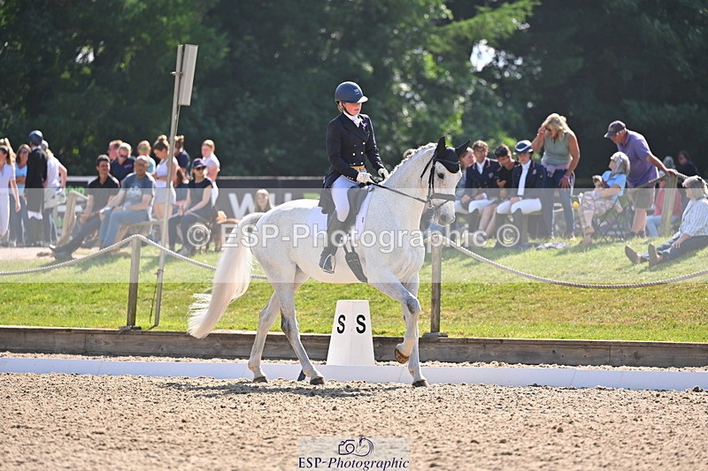 250523A-163400-08290 - A-065-Beatrice.Montgomerie-JAG.WOMANIZER.LADY