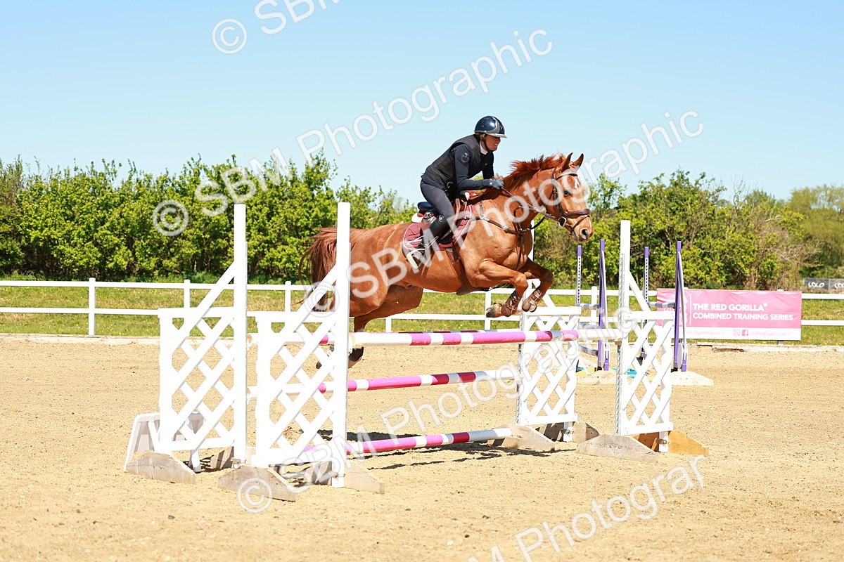 SBM_001281 - Class 4 - Senior Newcomers 1.10m