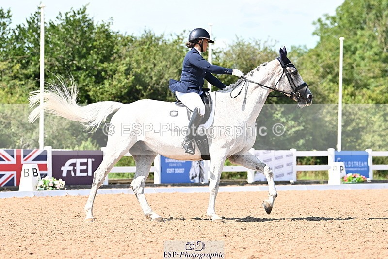 240816A-145432-05525 - 293-Layla.Ambersley-Broadbent-Galwaybay.Buddy