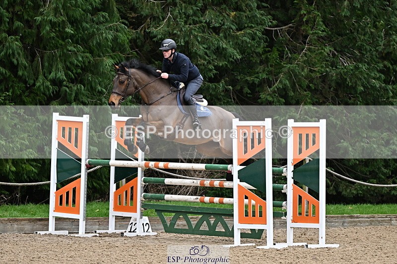 250201A-144645-01020 - Cls 04 Local Horse 120cm