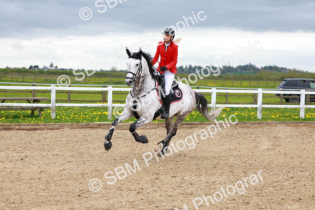 SBM_002601 - Class 11 - Senior Foxhunter - 1.20m