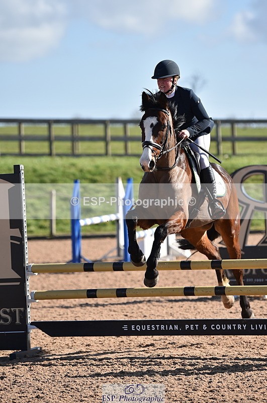 240306A-104444-00830 - Cls 1 British Novice and 90cm Open