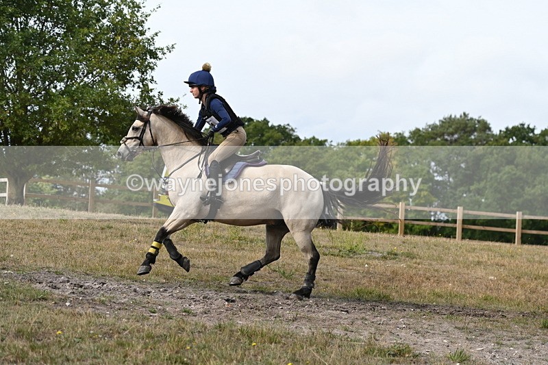 WJ6_0139 - XC Time 10:53 to 11:00