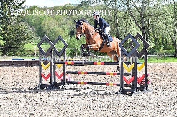 BPP_4886 - SUN CLASS 25 Senior Newcomers/ 1.10m Open