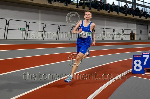 SenInd26-819727 - Track Male Set One