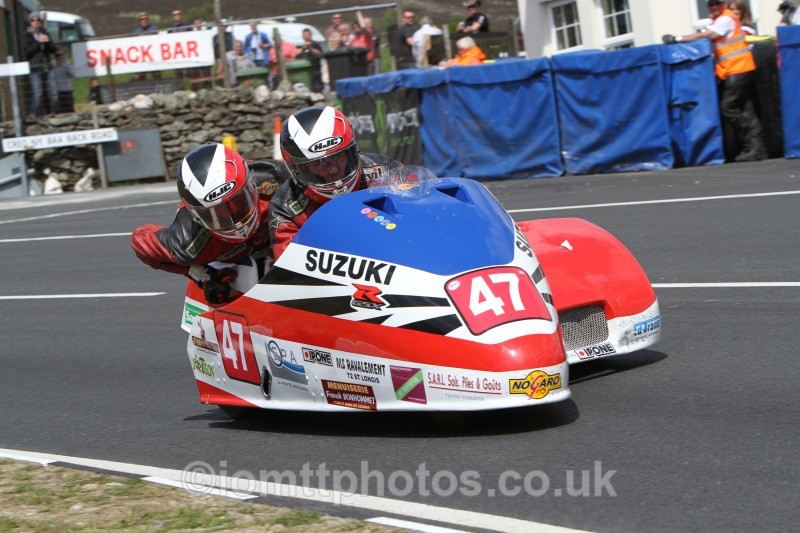 Franck Barbier / Emmanuel Debroise* SGR Suzuki - Sure Sidecar Race 1