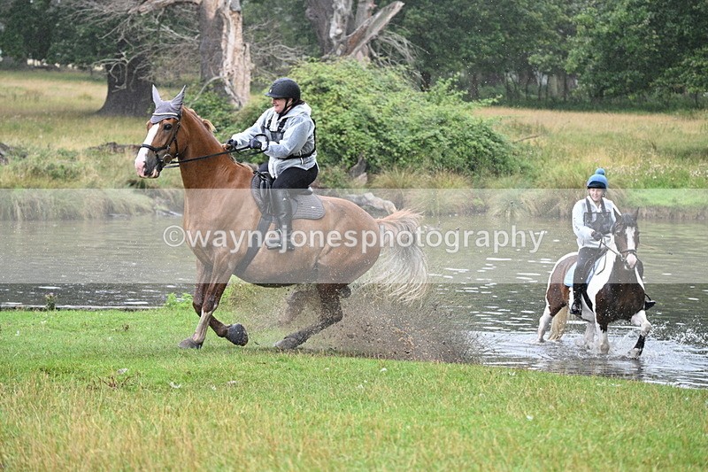 WJ7_8918 - Time at Water 11:53 to 12:23