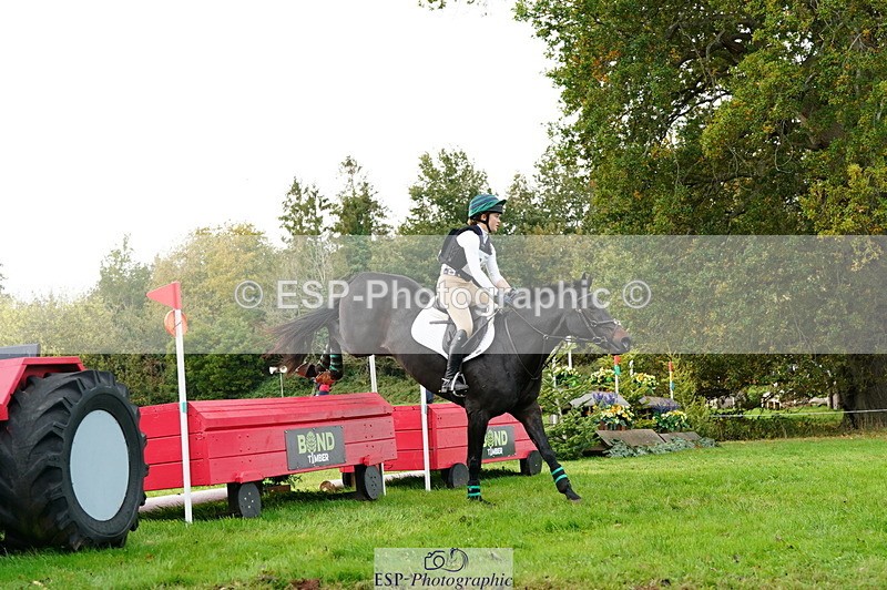 251025A-132736-20617 - F-469-Gabriella.Lucas