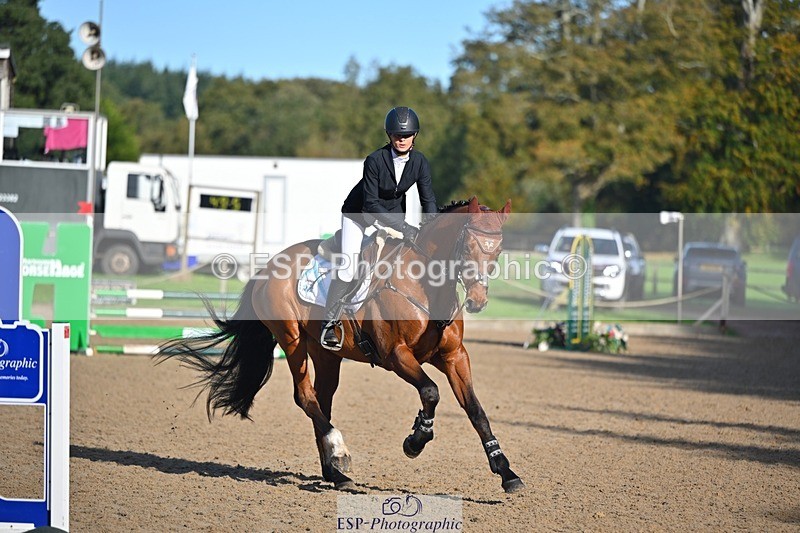 241027-101223-16263 - 301-Ilaria.Serra-DREAM.MACHINE