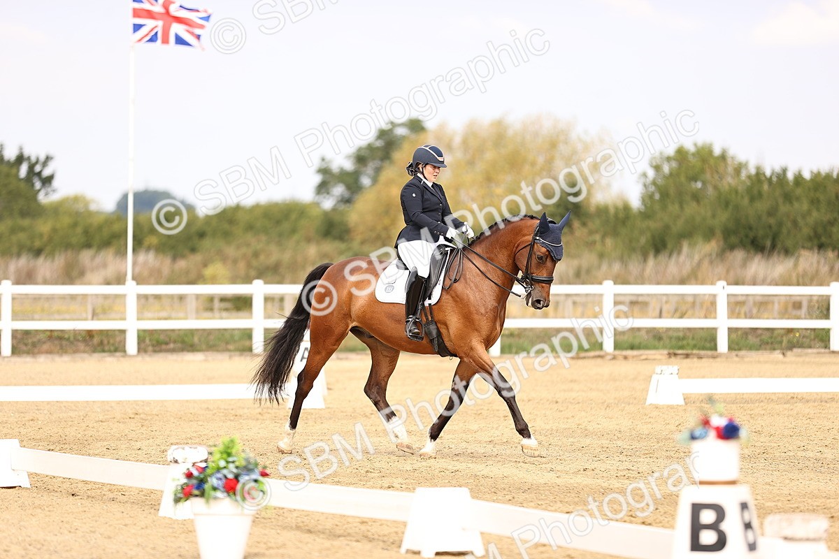 SBM_012885 - Class 2 - Advanced Medium 5 - 10.35-11.55