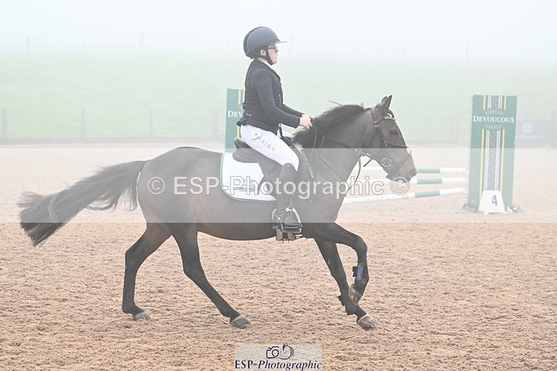 240907A-093631-00149 - Cls 1 Pony Intro 70cm