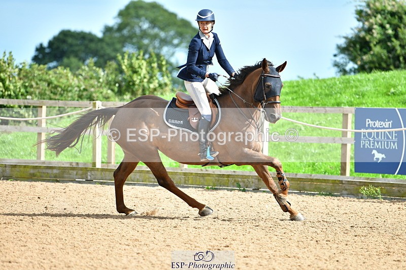 230729A-163232-07513 - Cls 18 National 1.30m