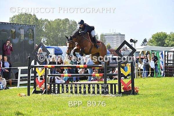 BPP_8976 - CLASS 3 The RHS Andrew Hamilton Coach Novice Qualifier (1.20m)